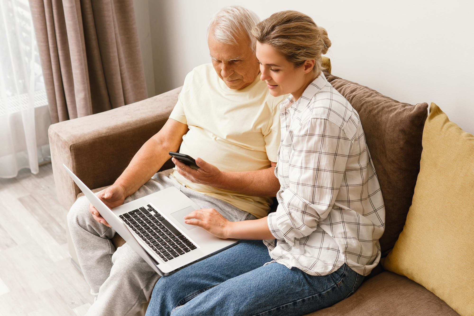 Top features for pharma patient portals to improve medical adherence